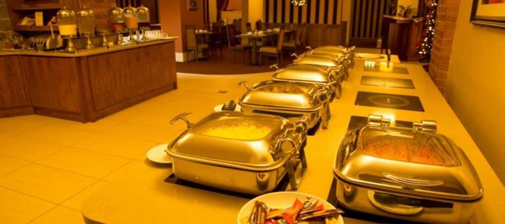 Falls Hotel & Spa エニスタイモン エクステリア 写真