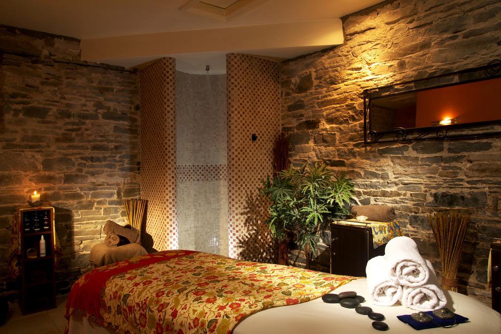 Falls Hotel & Spa エニスタイモン エクステリア 写真